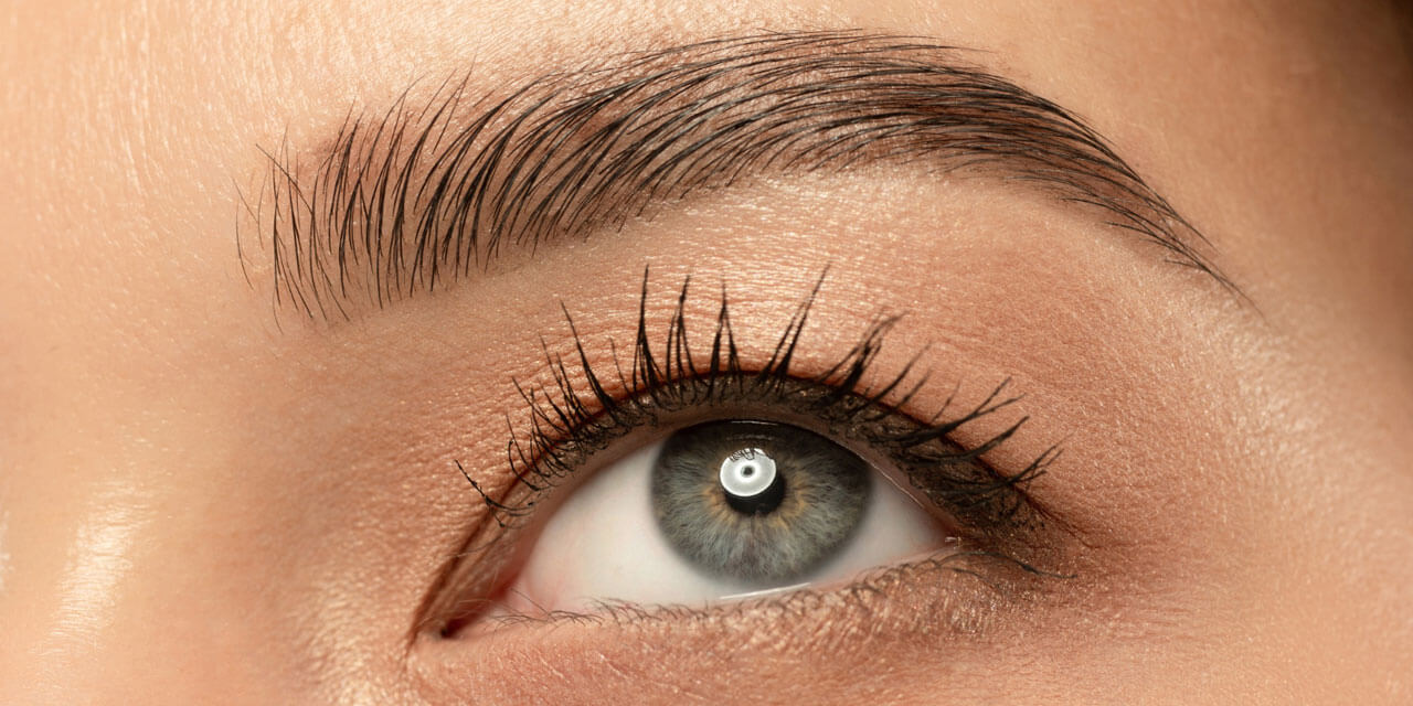 3 melhores cursos de sobrancelha online em 2025