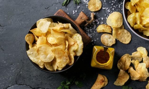 Batata Chips Caseira: um saboroso petisco para servir aos amigos