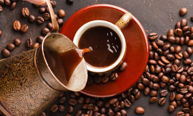 Café turco: uma jornada pela tradição na Turquia