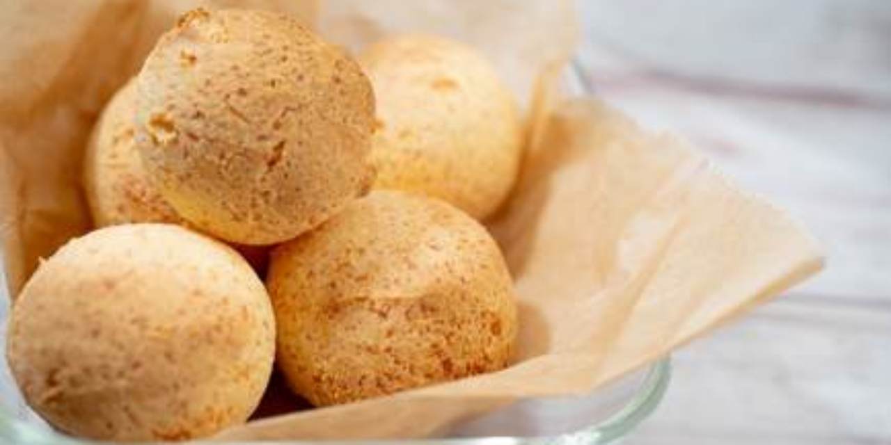 Aprenda a fazer um Pão de Queijo com três tipos diferentes do laticínio