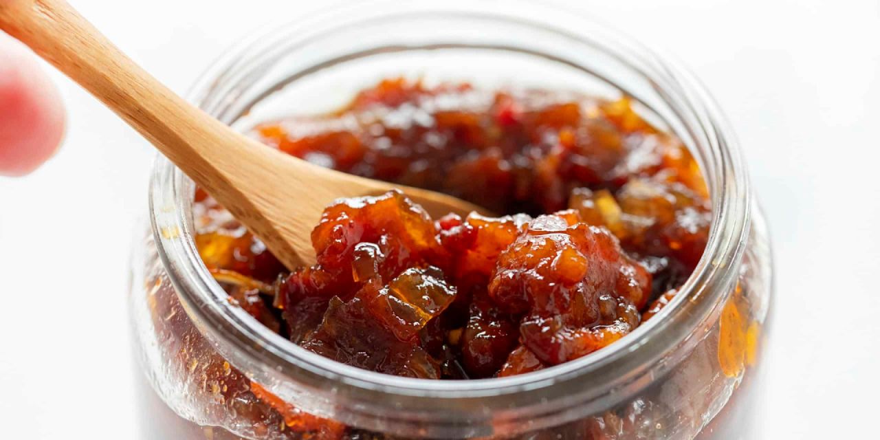 Faça Geleia de Bacon, perfeita para servir com batatas fritas