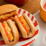 Mini Hot Dog: receita com salsicha caseira de frango e purê de mandioquinha