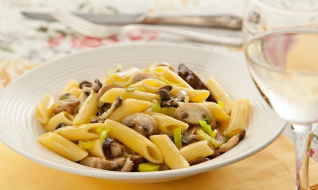 Penne com Mix de Cogumelos: receita simples, prática e saborosa