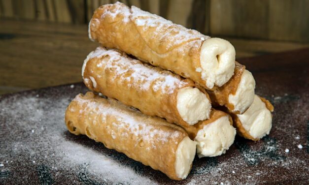 Cannoli: um verdadeiro tesouro da Itália