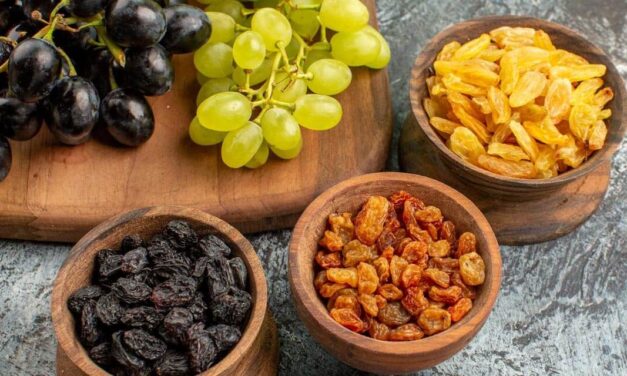 Pesquisa aponta se a uva-passa é aceita ou não na ceia de Natal