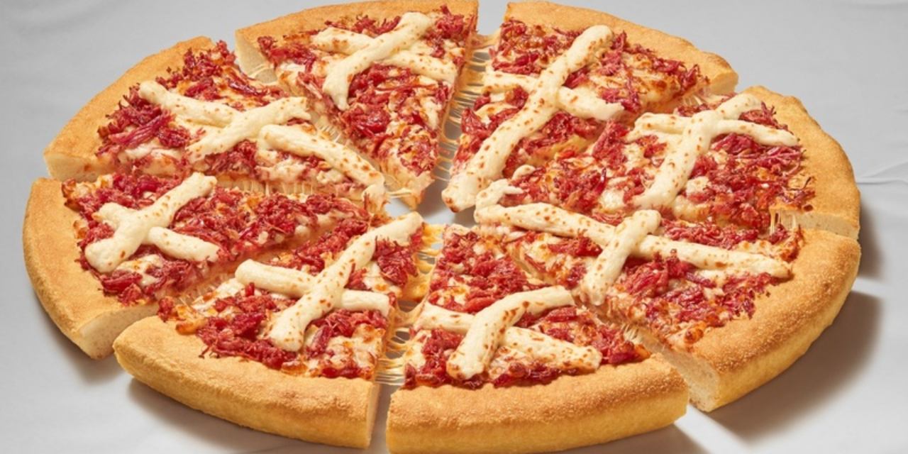 Pizza Hut lança novo sabor Carne Seca & Requeijão