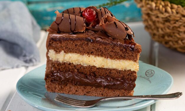 À Francesa e Abacaxi com Coco estão com desconto em fevereiro na Sodiê Doces