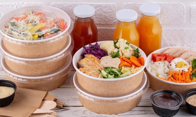 Restaurantes com comida para viagem abertos agora aqui perto