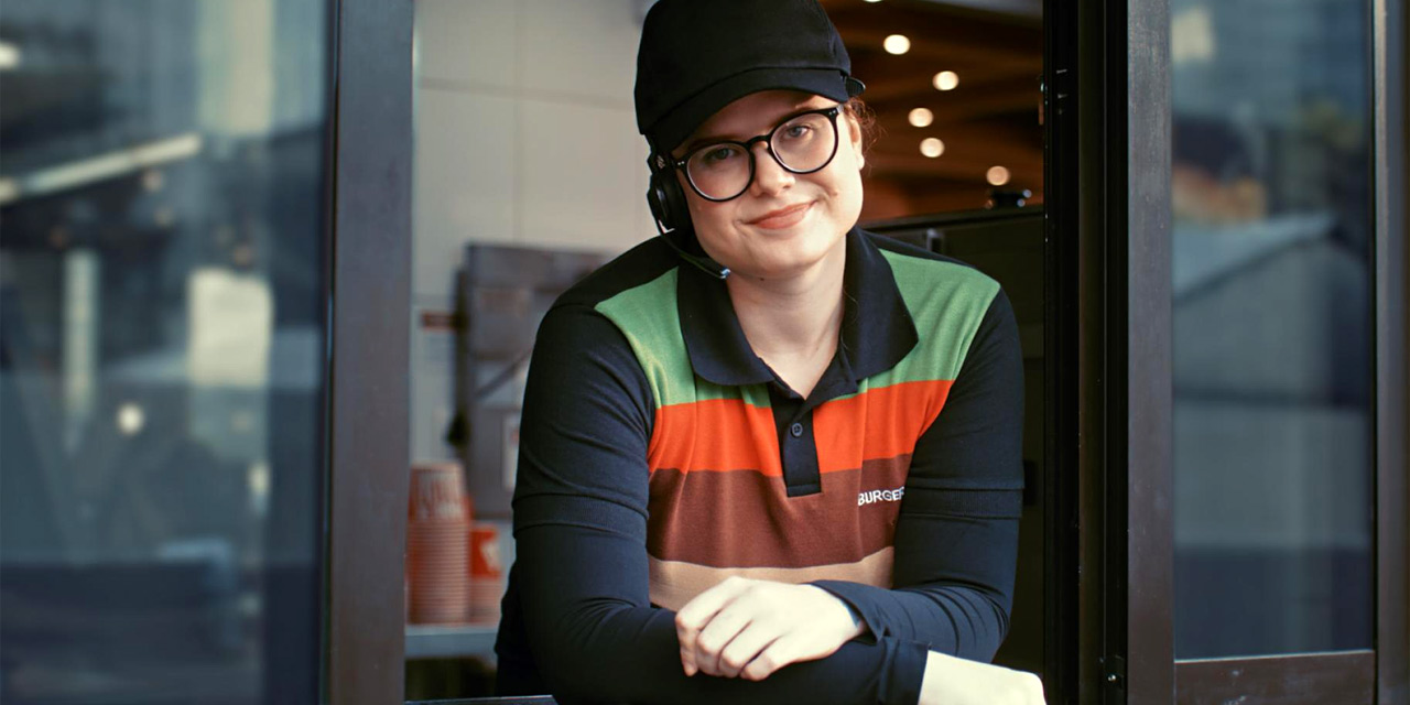 “Corno Drive-Thru”: traídos ganham sanduíche no Burger King