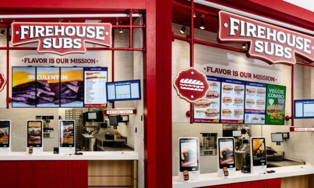 Firehouse Subs inaugura primeira unidade no Brasil