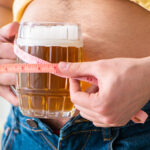 Barriga de cerveja exige atenção, orienta especialista