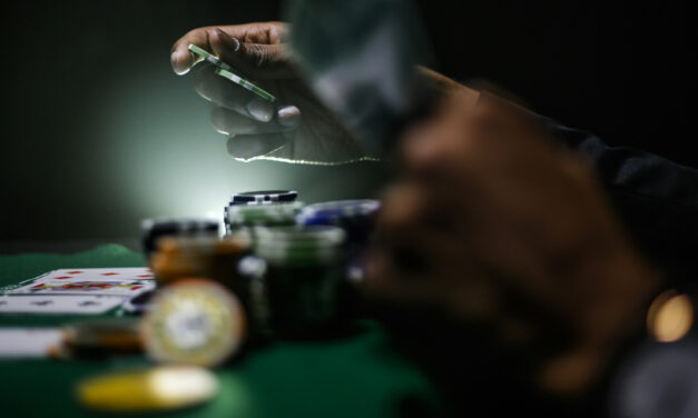 Por que o cassino ao vivo oferece as mesmas chances para todos?