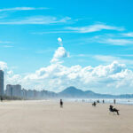 Praia Grande: calor tropical à beira-mar