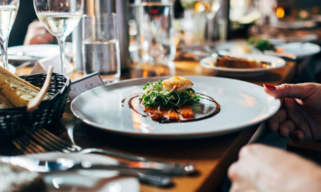 Por que a estética geométrica domina os restaurantes modernos